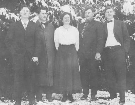 L-R: Jesse, Walter, Florence, Earl & Wayne Barham