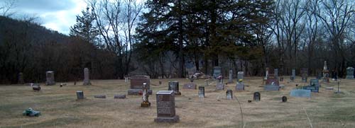 English Bench cemetery - photo by S. Ferrall