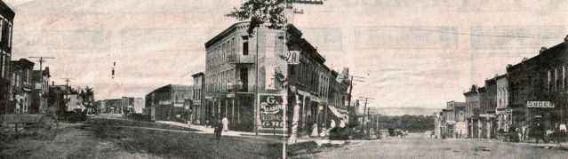 Panoramic photo Main st. Lansing