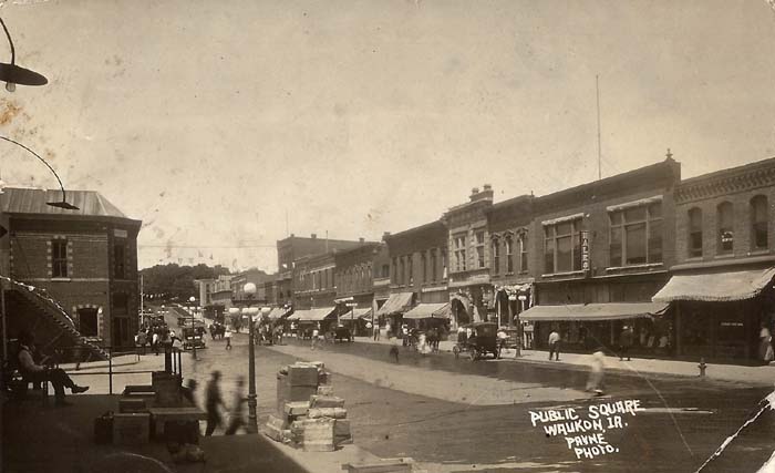 Public Square, Waukon, IA