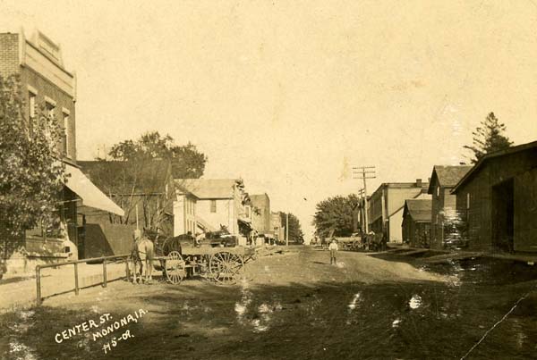 Center St. Monona, IA - 1909