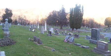 Guttenberg City cemetery, photography by J. Klein, Nov. 2013