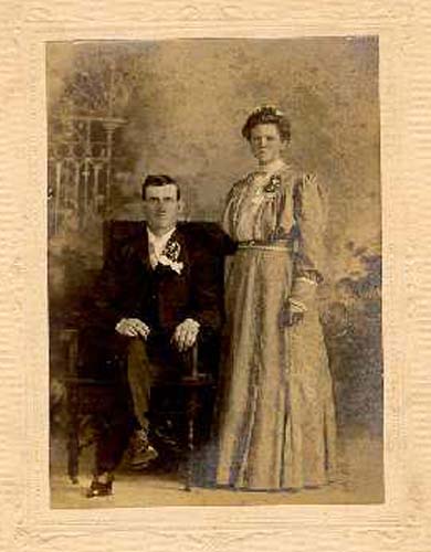 Daniel & Minerva Schulz, ca1900