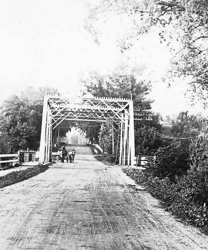 Reeve St. bridge ca1914