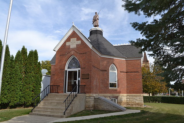 Soldier's Memorial Hall, Hampton, IA ~photo by Ann Sullivan-Lason