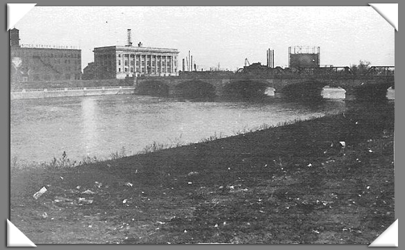 City Hall & Grand Ave Bridge  Des Moines