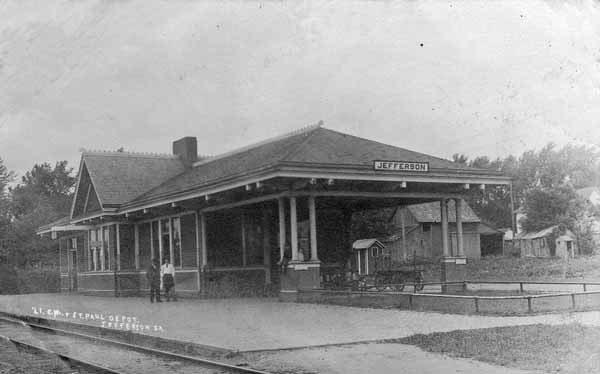 Depot, Jefferson, Iowa