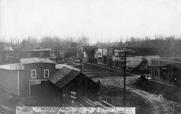 Paton, Iowa from the North, Elevator