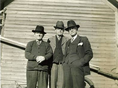 Hayden Family, Jones County, Iowa