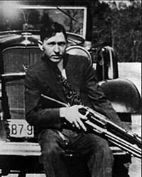 Clyde Barrow.jpg