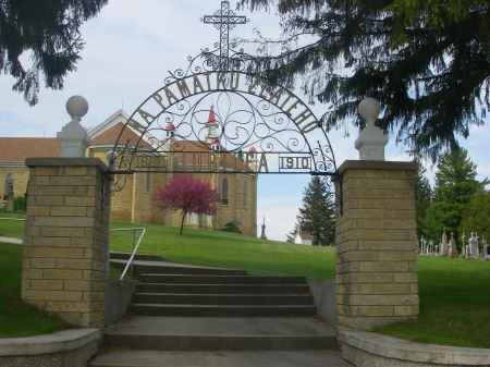 St. Wenceslaus Catholic Cemetery Spillville Iowa - photo by Bill Waters